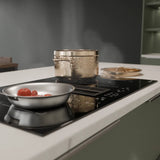 Parrilla de Inducción c/Campana - TECNOLAM - TIE83.NE Cristal Negro, 83cm - 220V